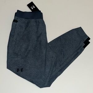 L UA Unstoppable Joggers Under Armour Training Pants Blue print Storm NWT  $100